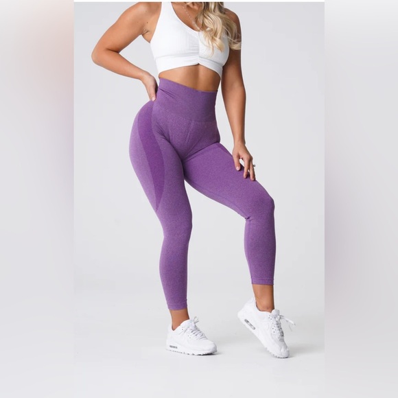 NVGTN Violet Contour Seamless Leggings - Picture 2 of 5